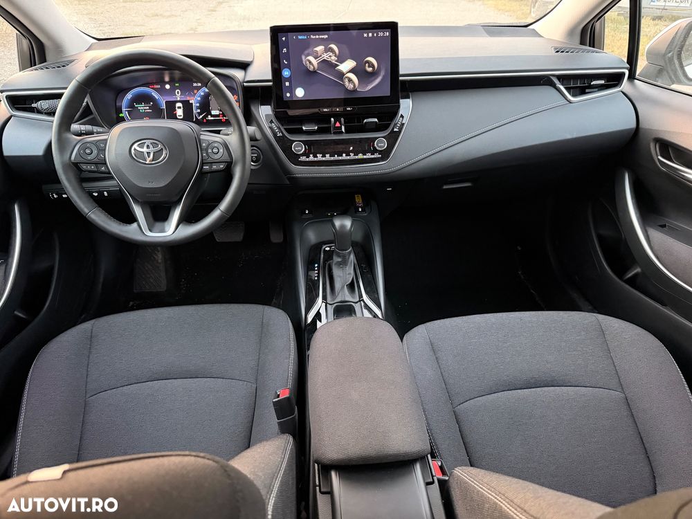Toyota Corolla - 3