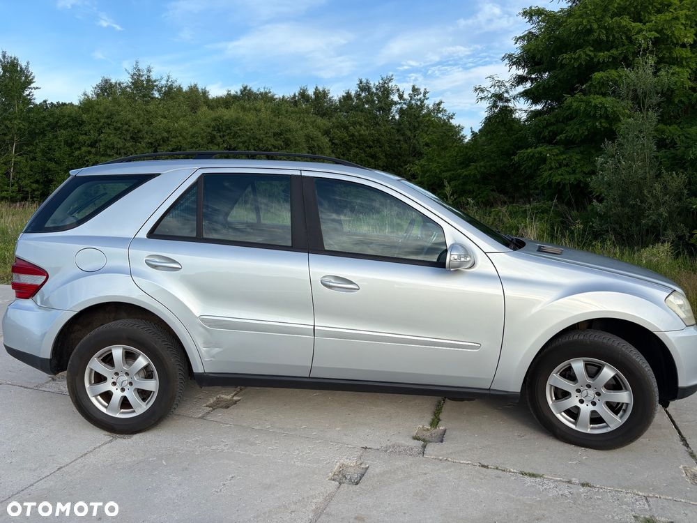 Mercedes-Benz ML - 21