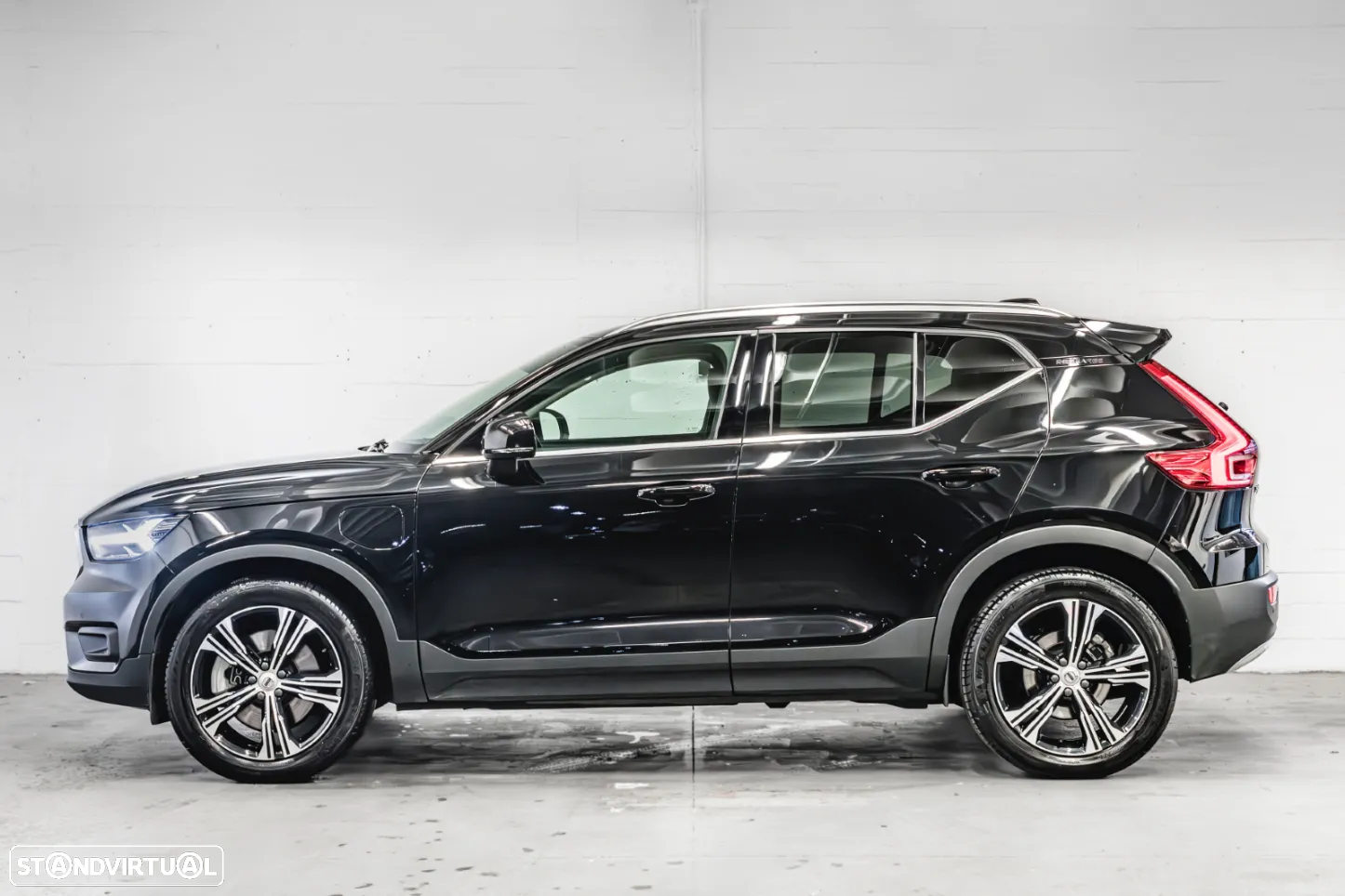 Volvo XC 40 1.5 T5 PHEV R-Design - 4