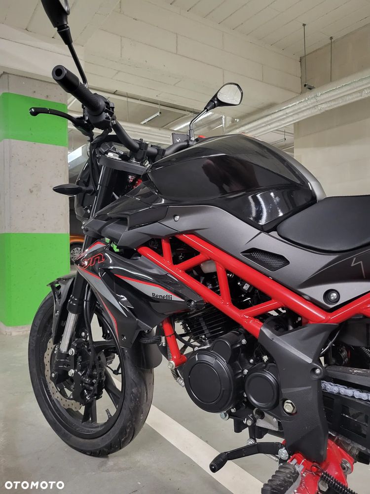 Benelli BN 125 - 11