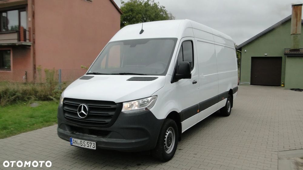 Mercedes-Benz SPRINTER - 1