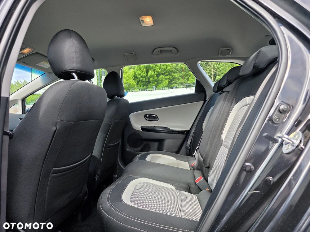 Kia Ceed 1.6 GDI XL - 10