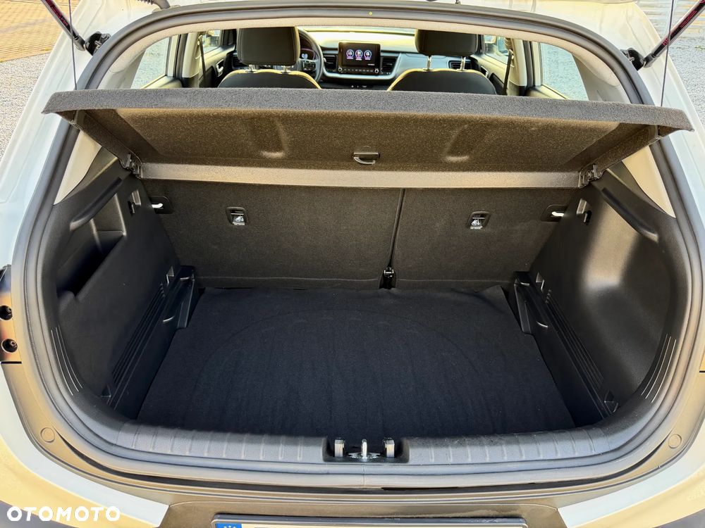 Kia Stonic 1.0 T-GDI L Business Line DCT - 39