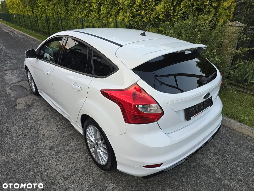 Ford Focus 1.0 EcoBoost 99g Trend Sport - 10
