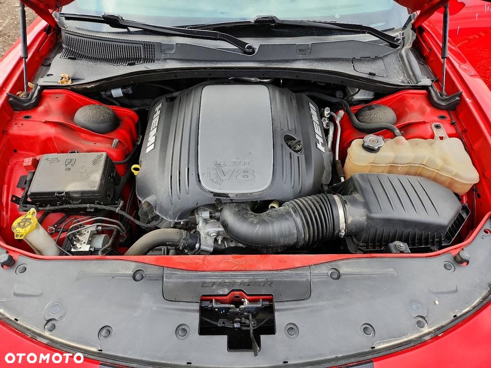 Dodge Charger 5.7 R/T - 10