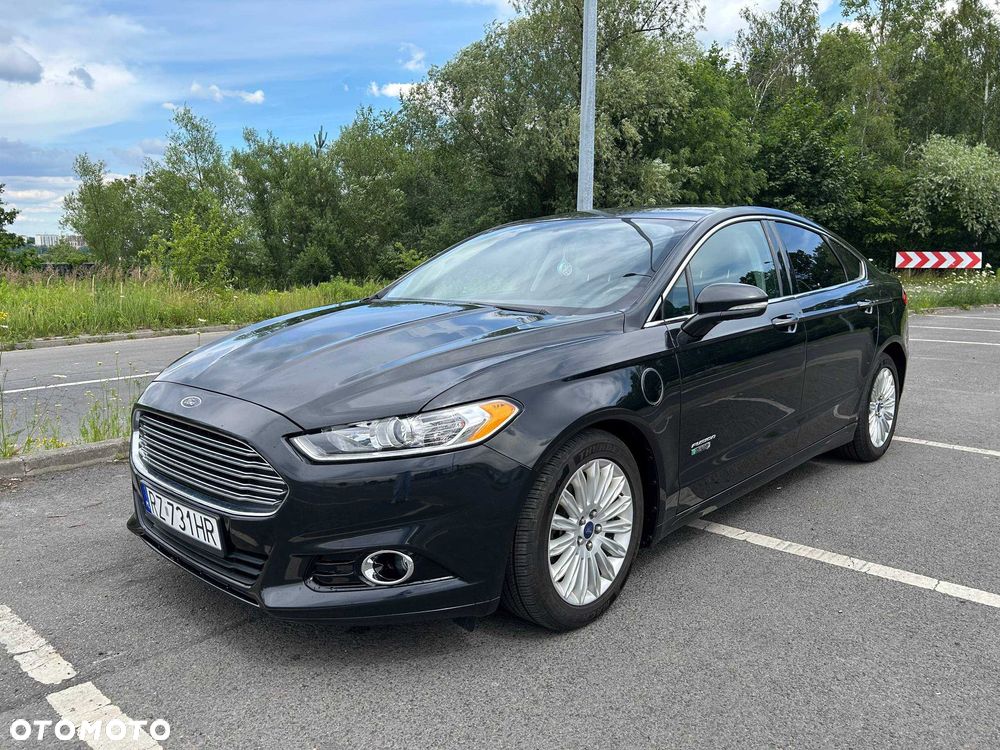 Ford Fusion - 1