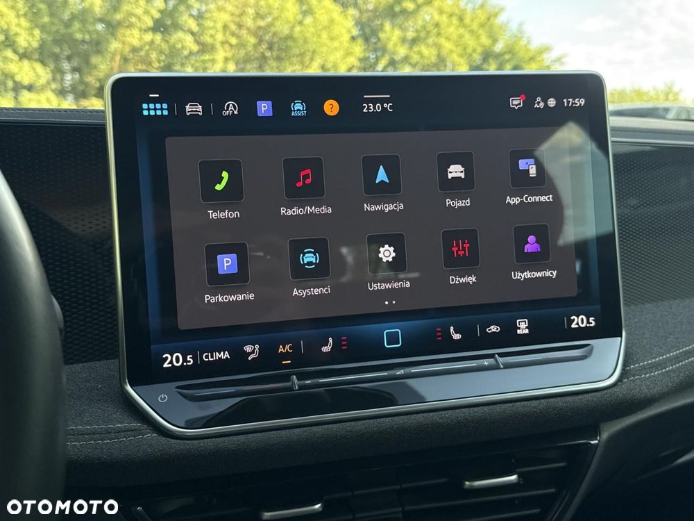 Volkswagen Passat - 23