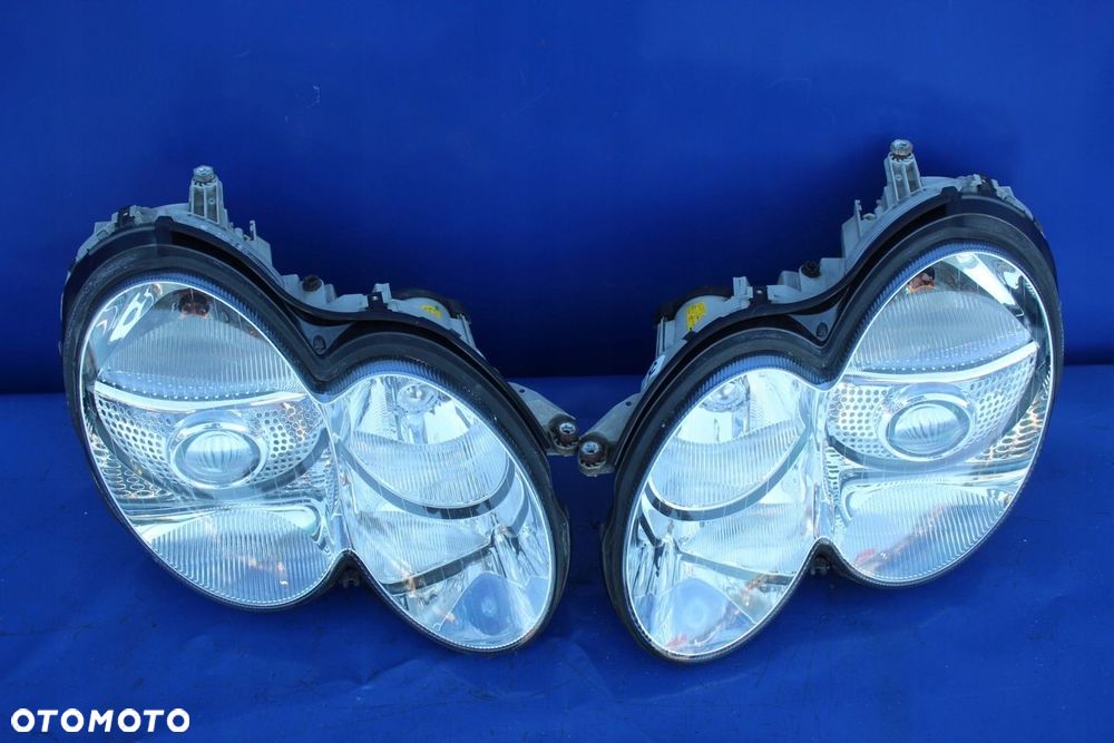 Reflektor prawy bi-xenon lampa prawa kpl OE Mercedes SL R230 W230 Europa - 15