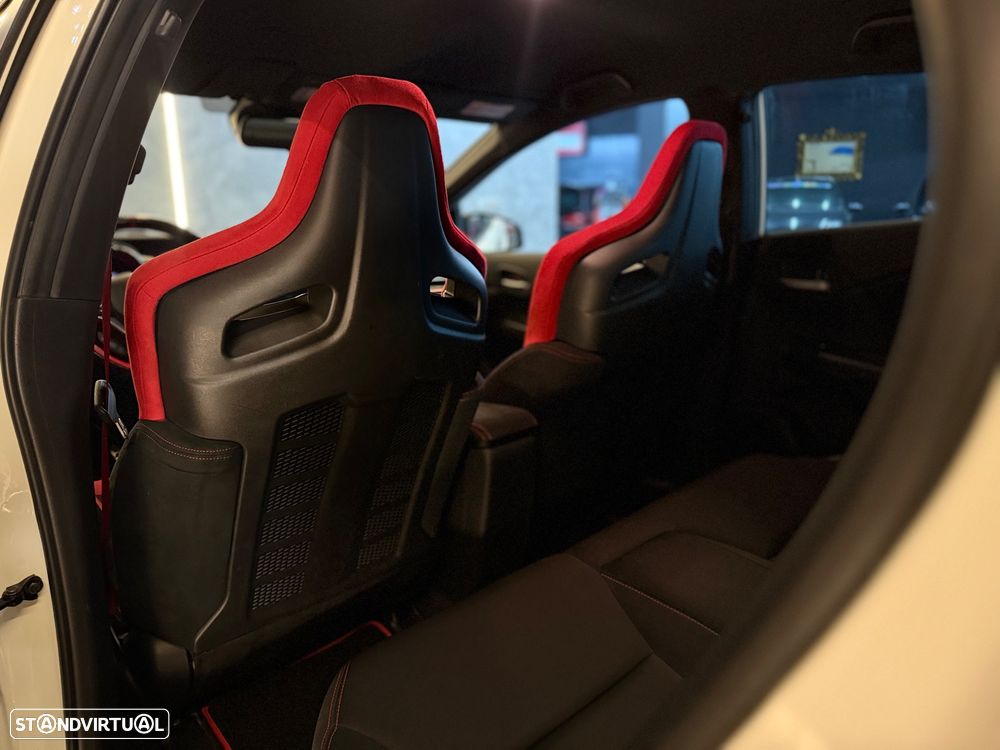 Honda Civic 2.0 VTEC Turbo Type R GT - 15