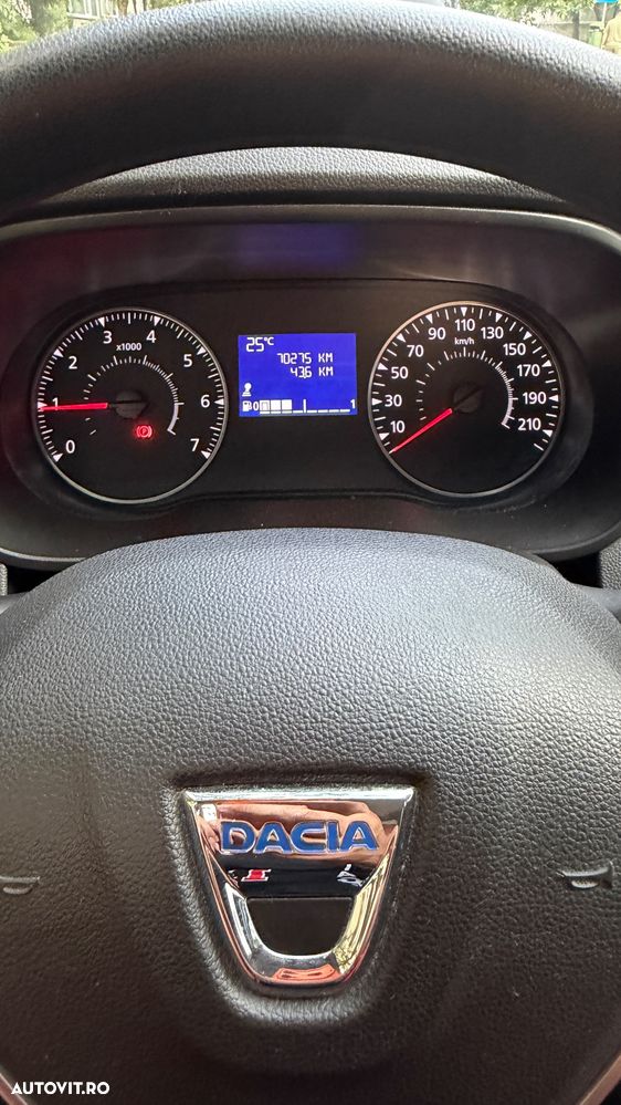 DACIA Duster 2022 — imagine 11