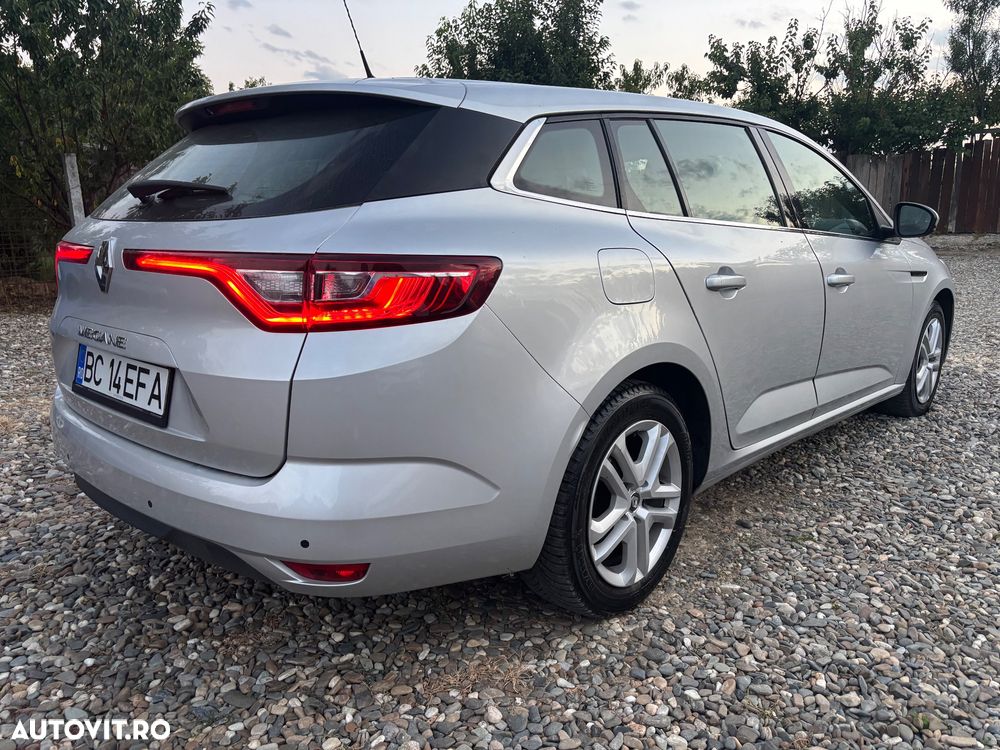 Renault Megane BLUE dCi Intens - 5