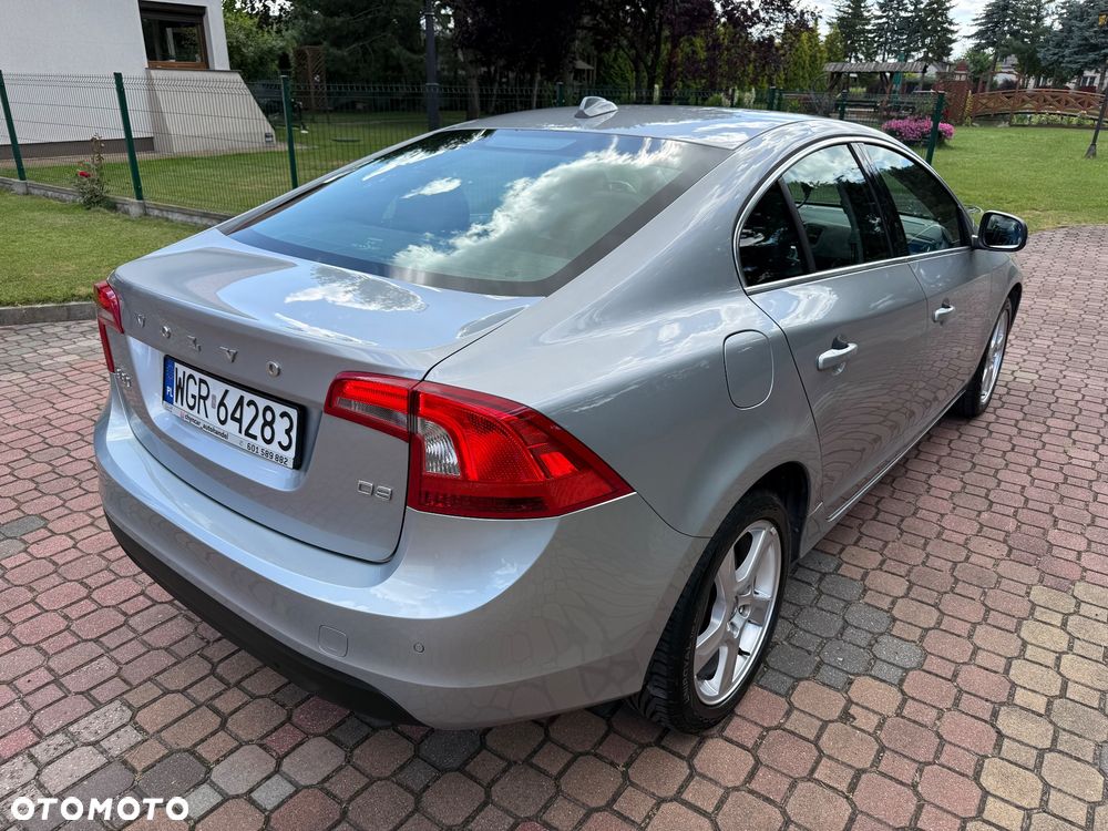 Volvo S60 D3 Momentum - 6