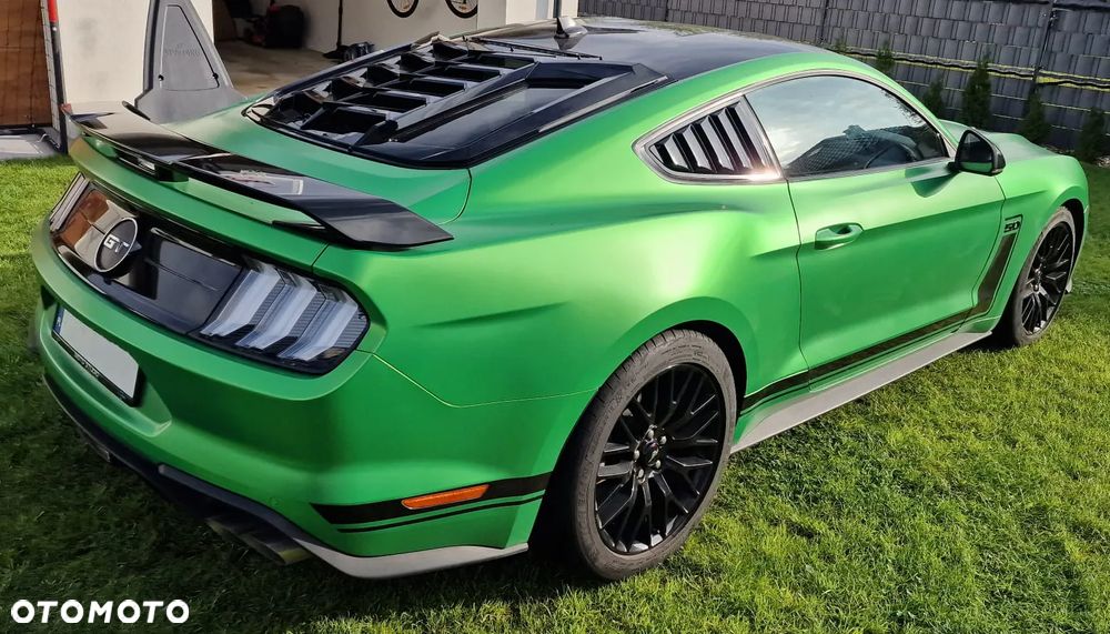 Ford Mustang 5.0 V8 GT - 4