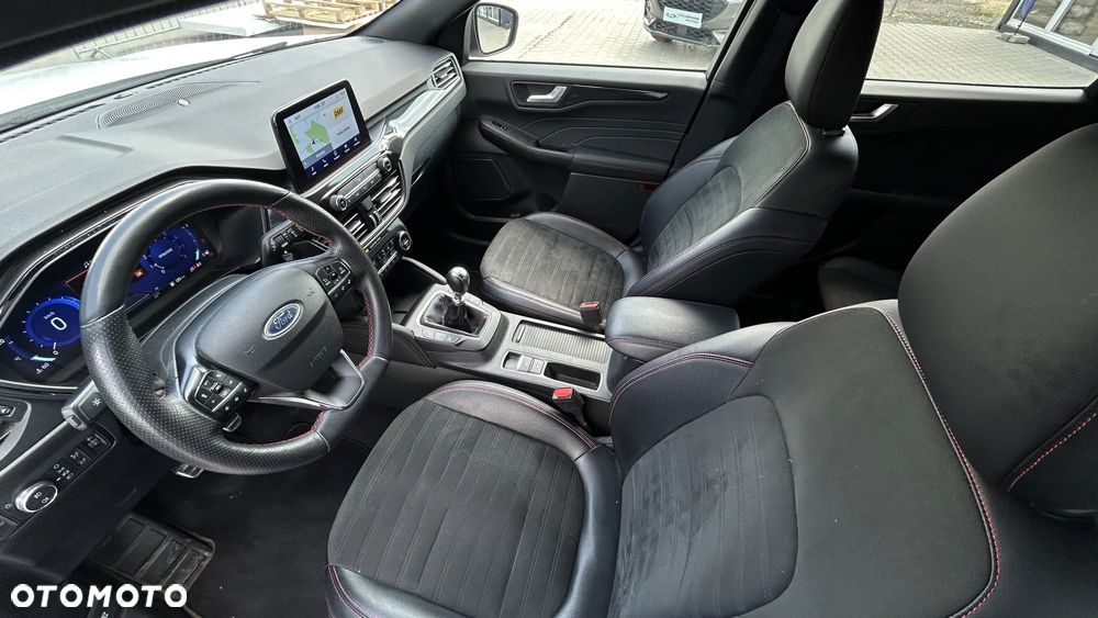 Ford Kuga 1.5 EcoBoost FWD ST-Line - 19