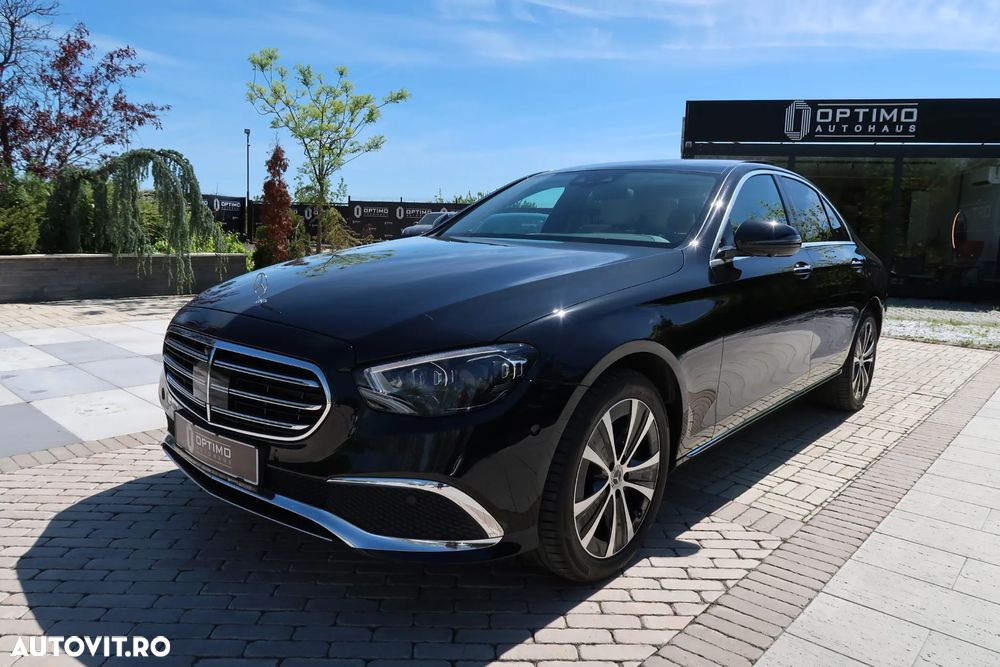 Mercedes-Benz E 300 4MATIC 9G-TRONIC - 3