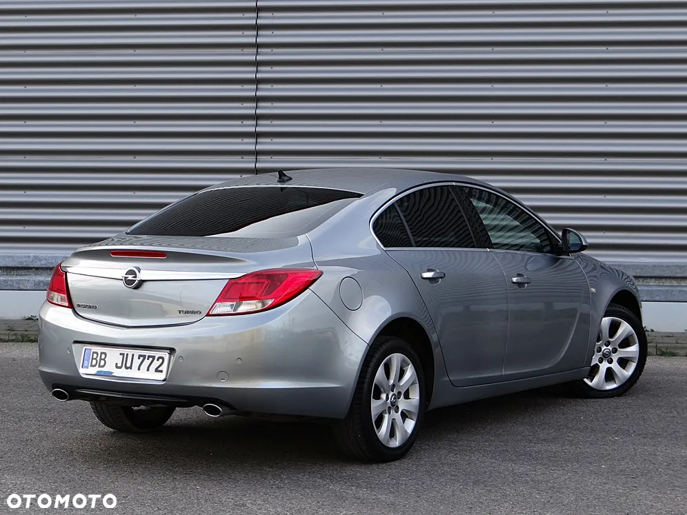 Opel Insignia 2.0 Turbo Cosmo - 4