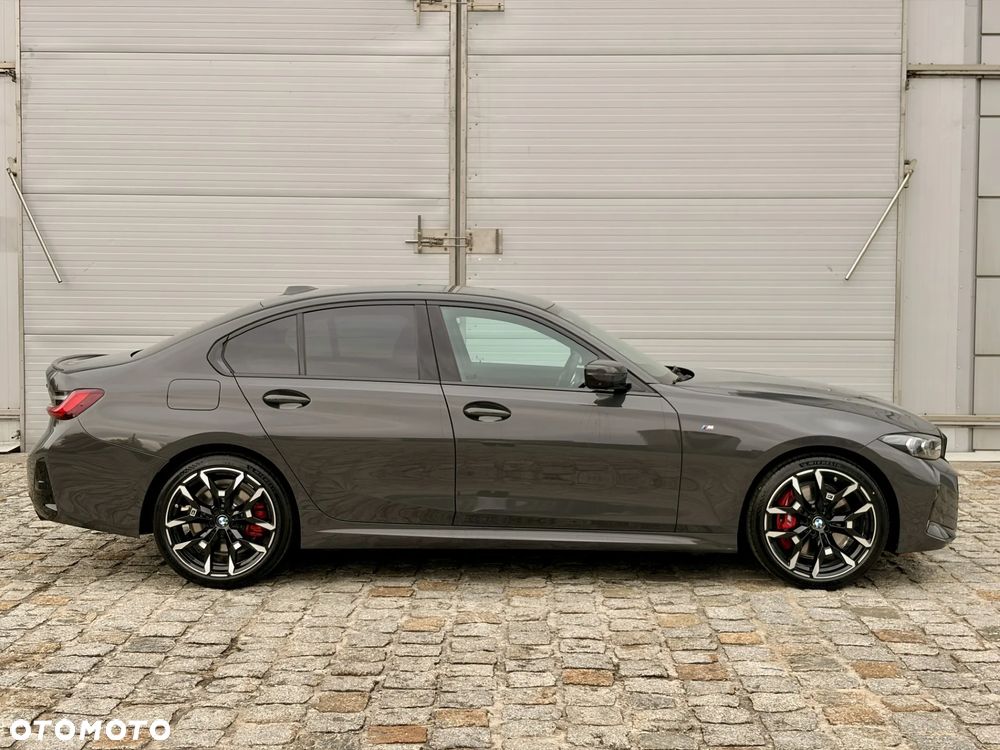 BMW Seria 3 330i xDrive - 3