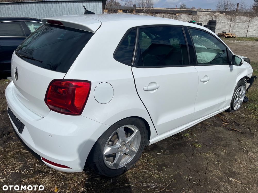 Volkswagen Polo 1.4 TDI BlueMotion - 4