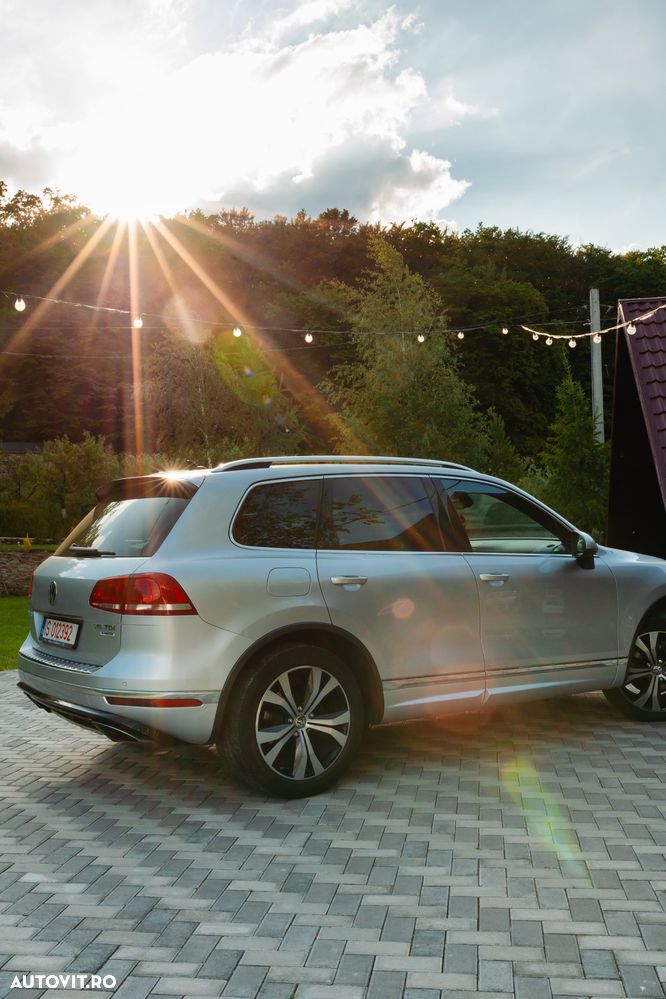 Volkswagen Touareg 3.0 V6 TDI BMT - 4