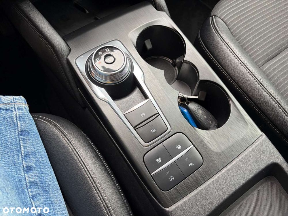 Ford Kuga 1.5 EcoBlue TITANIUM - 29