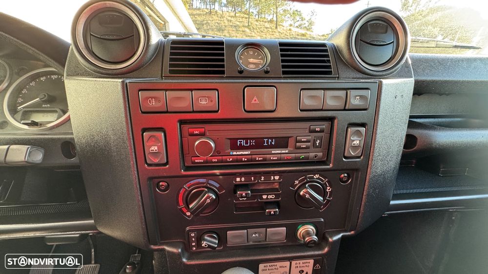 Land Rover Defender 110 DPF Station Wagon E - 36