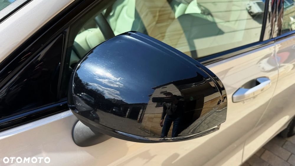 Volvo V60 B4 D Ultimate Bright - 19