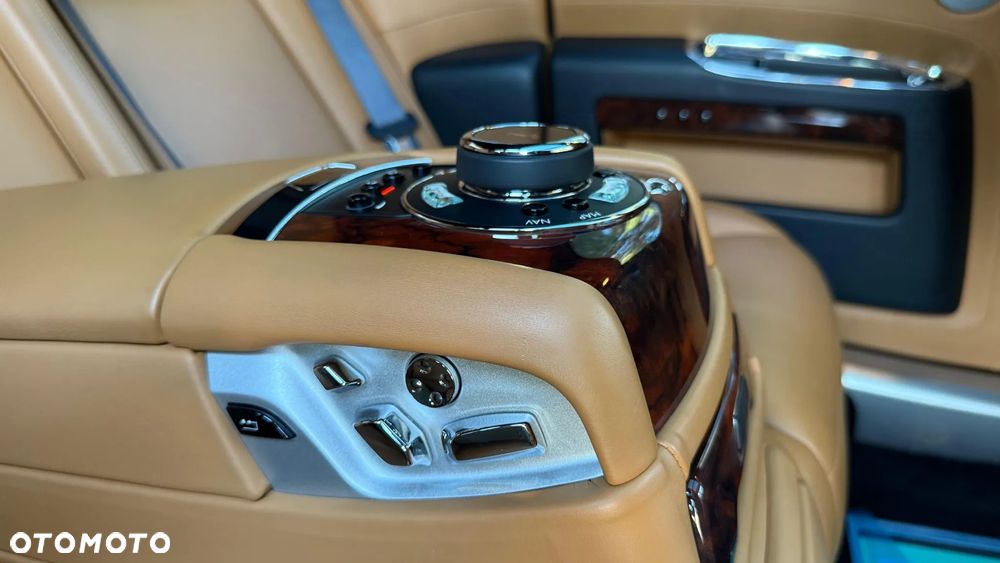 Rolls-Royce Ghost Standard - 39