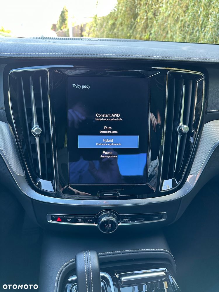 Volvo S60 T8 Recharge AWD Geartronic RDesign - 36