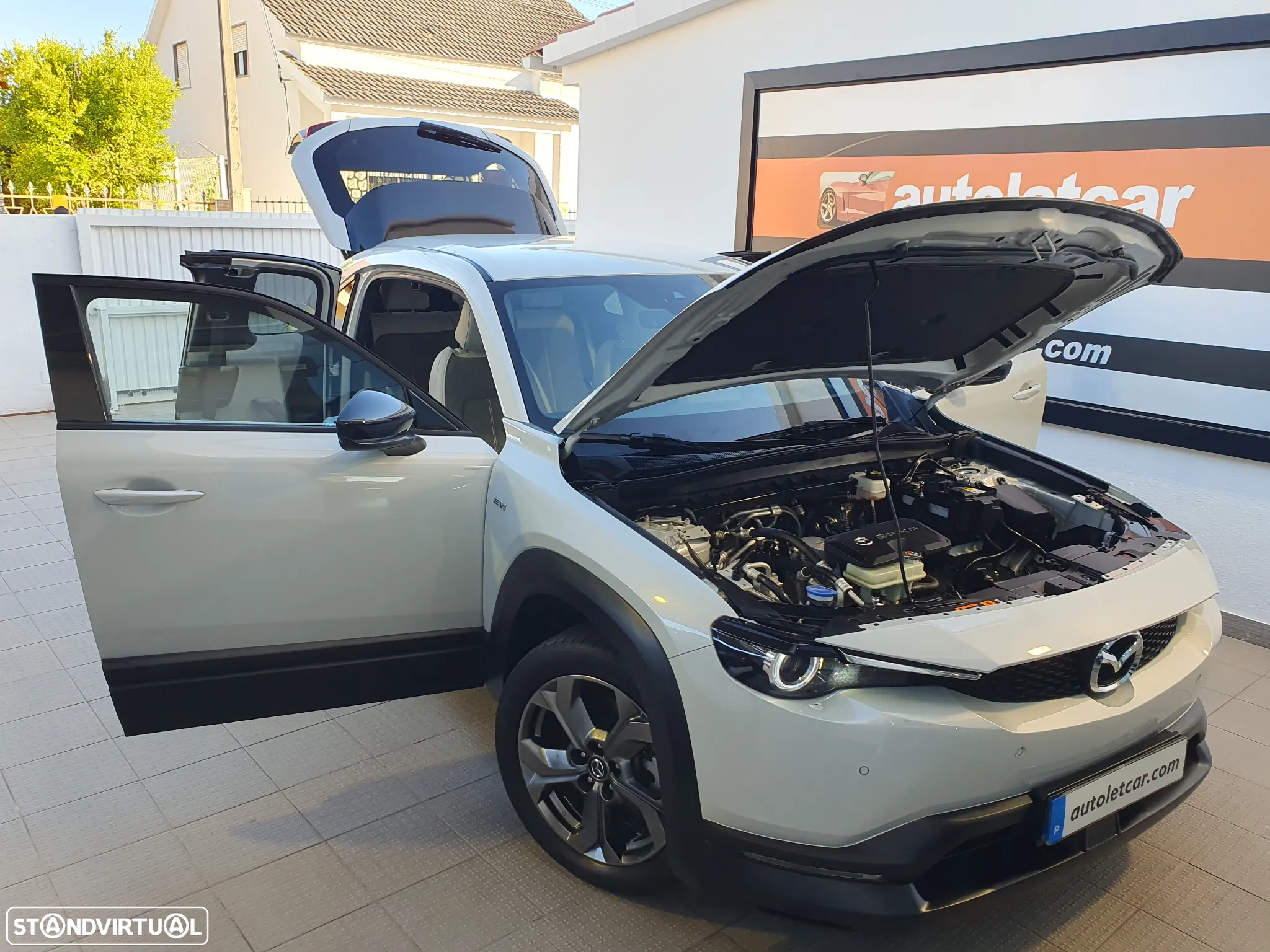 Mazda MX-30 e-Skyactiv Advantage+Modern Confidence - 27