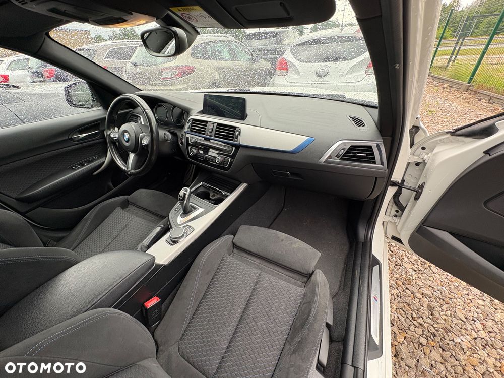 BMW Seria 1 120d M Sport Shadow sport - 27