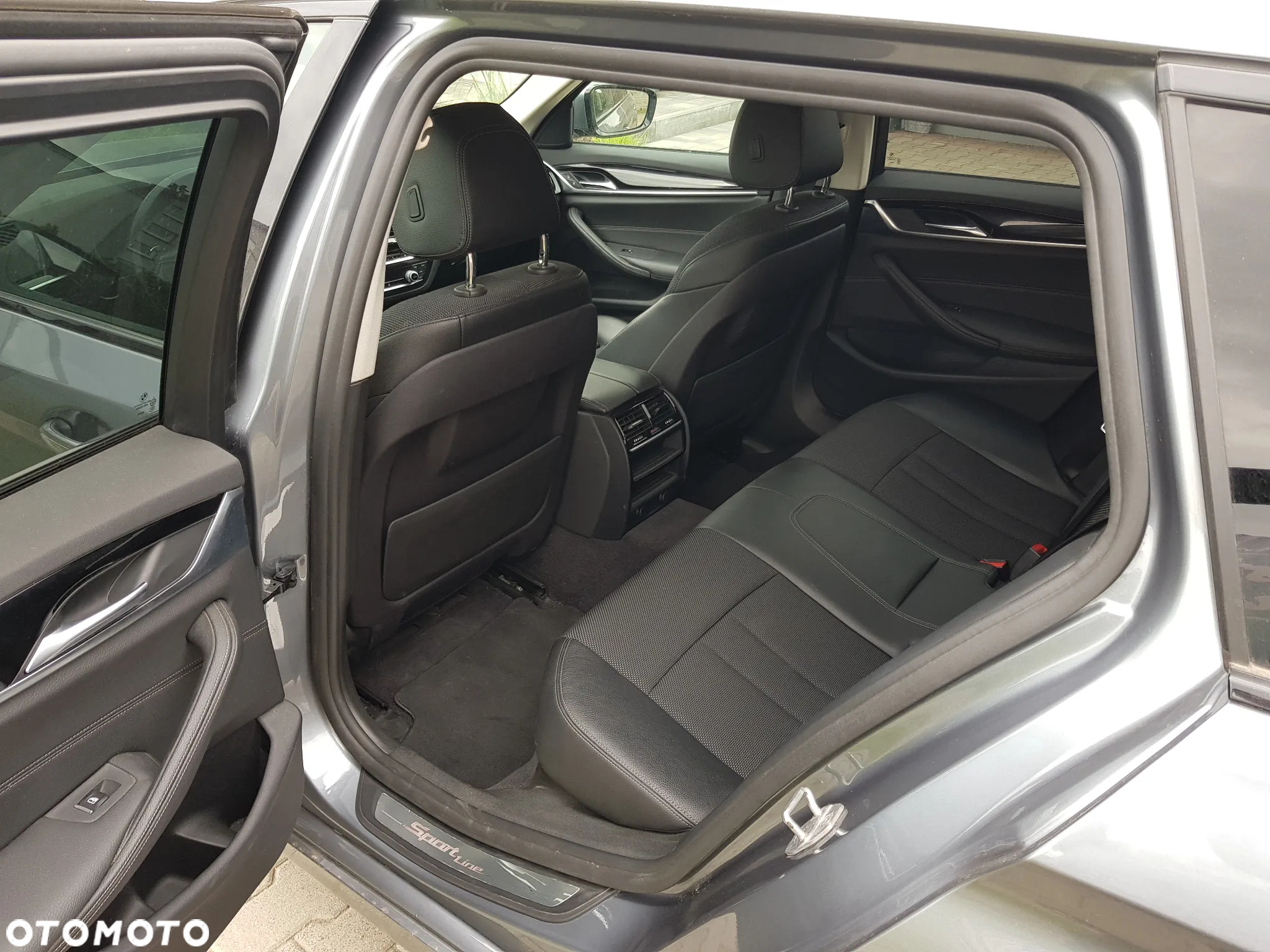 BMW Seria 5 520d xDrive Sport Line sport - 17