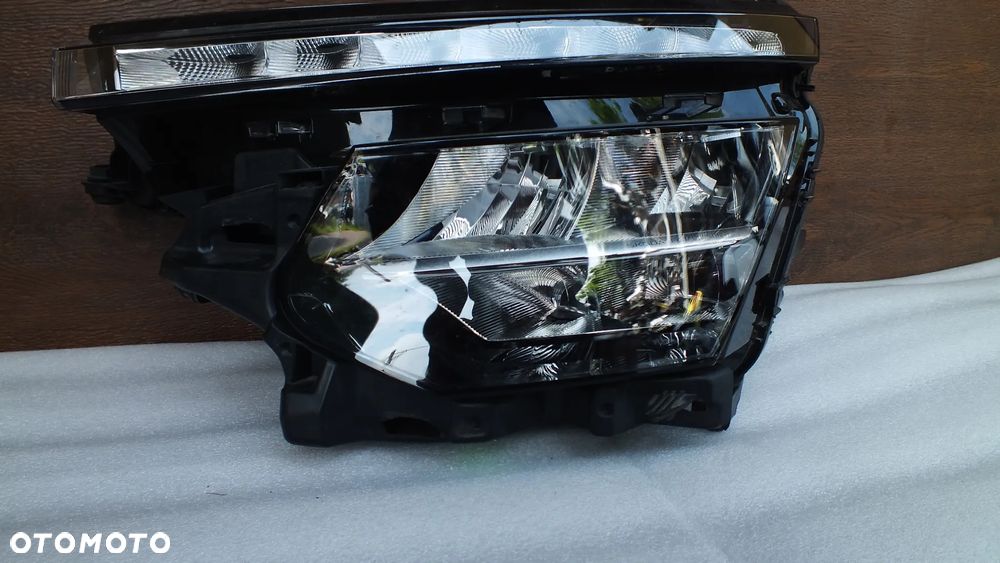 Lampa przednia lewa Skoda Kamiq Lift Led - 4