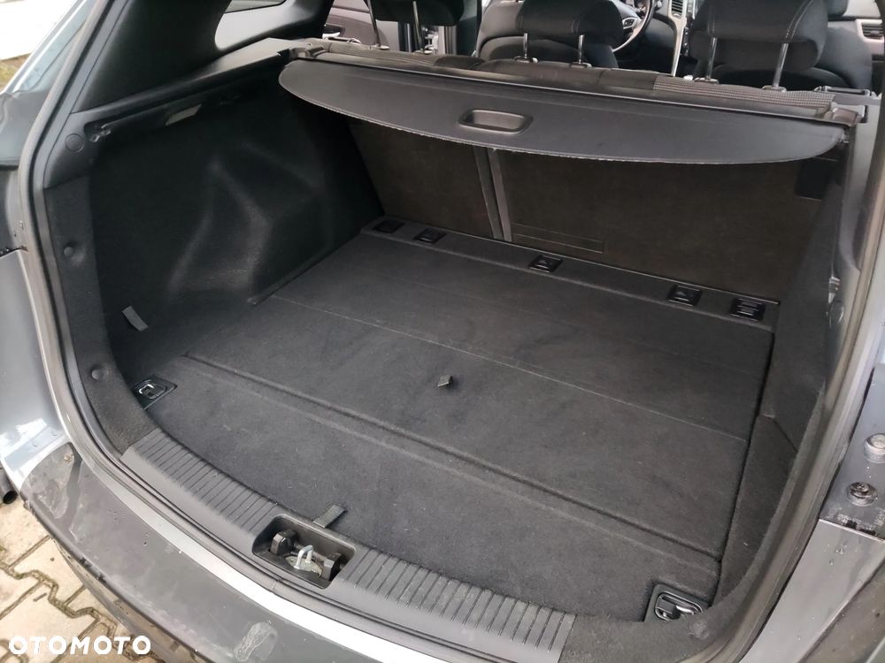 Hyundai i30 1.4 Fifa World Cup Edition - 12
