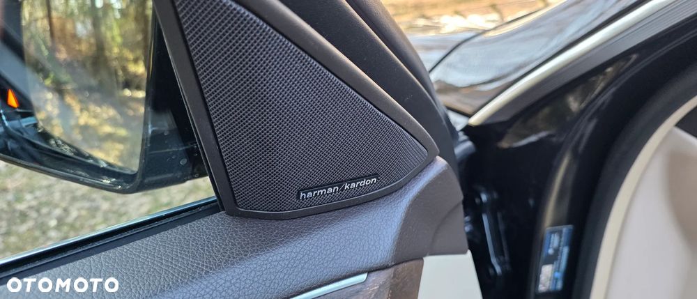 Mercedes-Benz Klasa E 500 BlueEFFICIENCY 7G-TRONIC Avantgarde - 11