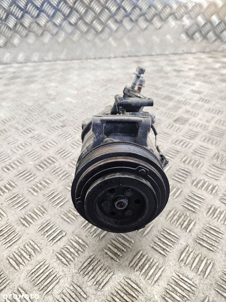 sprężarka klimatyzacji mercedes c klasa w205 2.2 cdi a0008303801 - 4