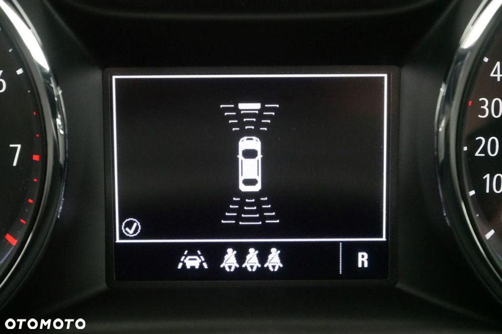 Opel Insignia - 18