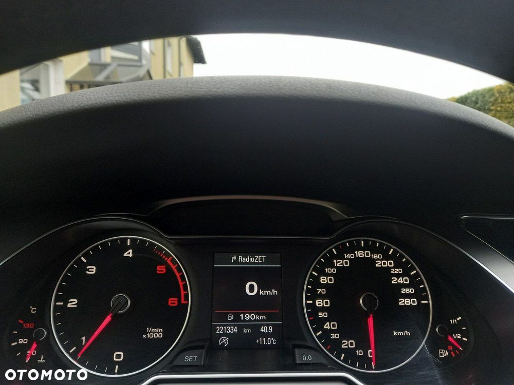 Audi A4 Allroad - 33