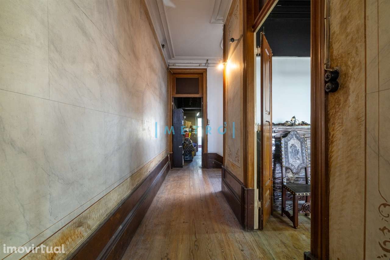 Moradia Devoluta T3 Venda em Cedofeita, Santo Ildefonso, Sé, Miragaia, - Grande imagem: 2/37