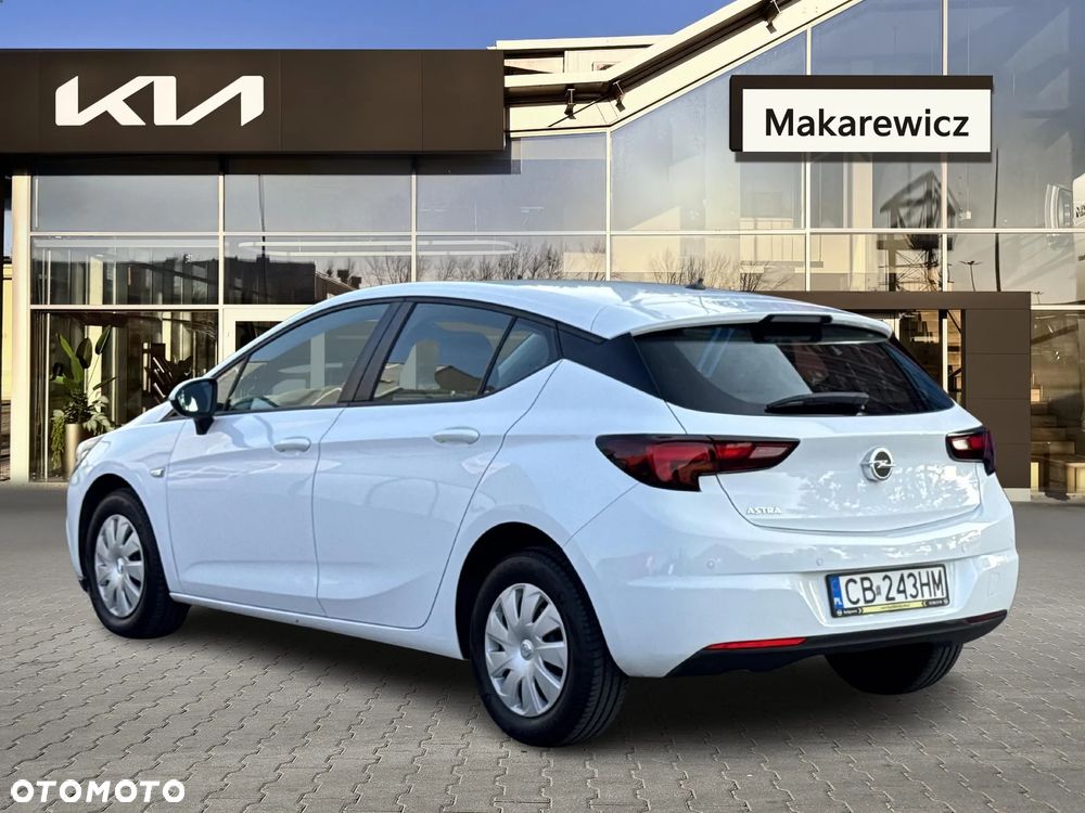 Opel Astra V 1.4 Essentia - 3