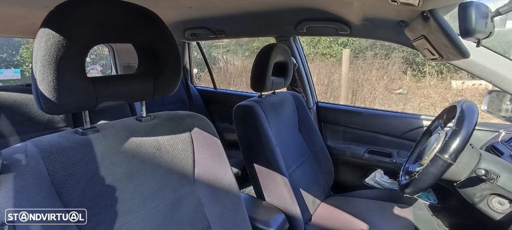 Mitsubishi Lancer SW 1.6 Comfort P2 - 7