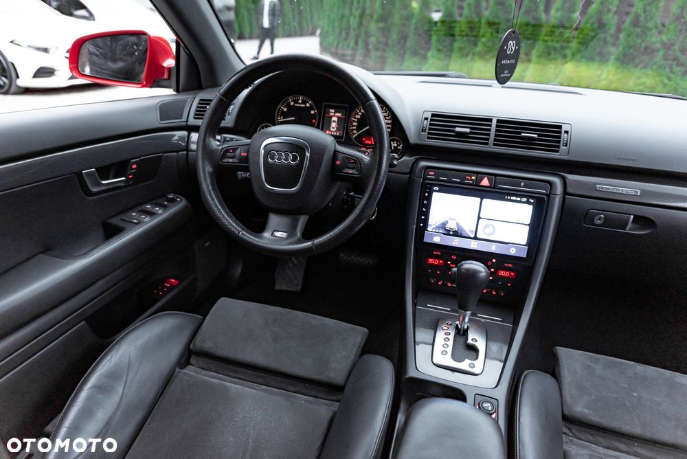 Audi S4 Avant tiptronic - 28