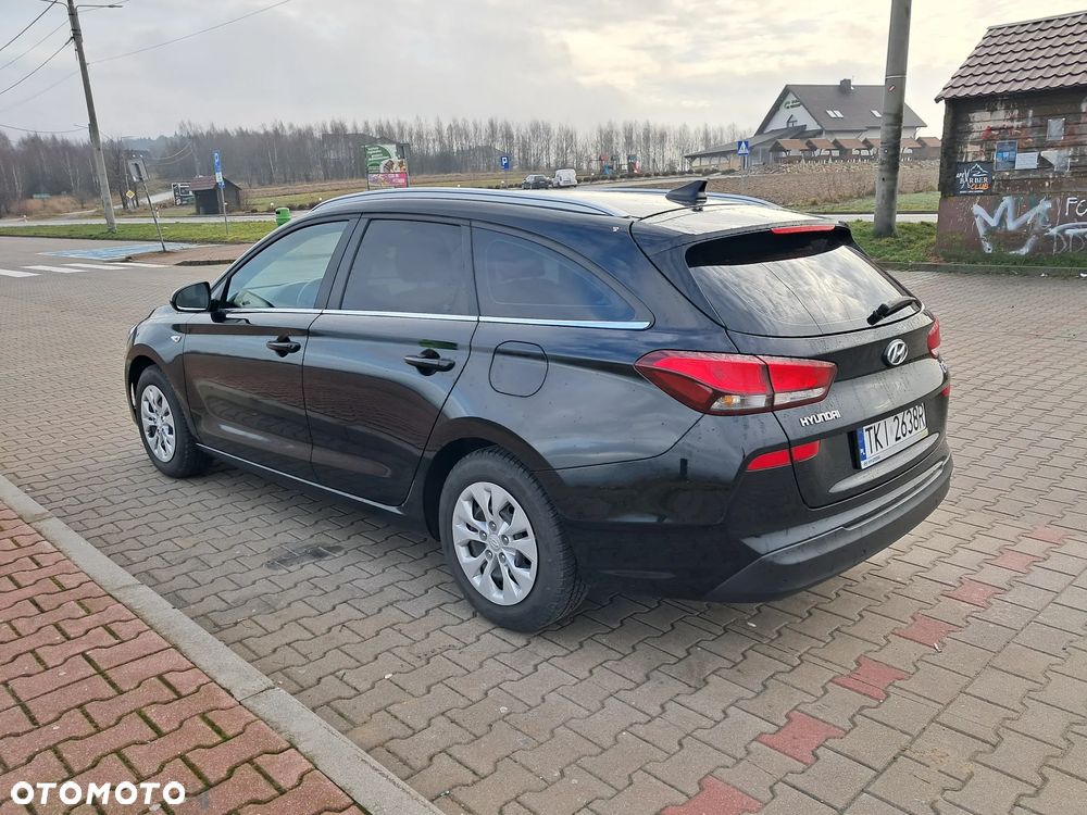 Hyundai i30 1.5 DPI Classic + - 2