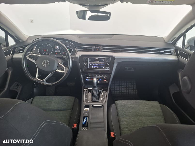 Volkswagen Passat 2.0 TDI DSG Comfortline - 4