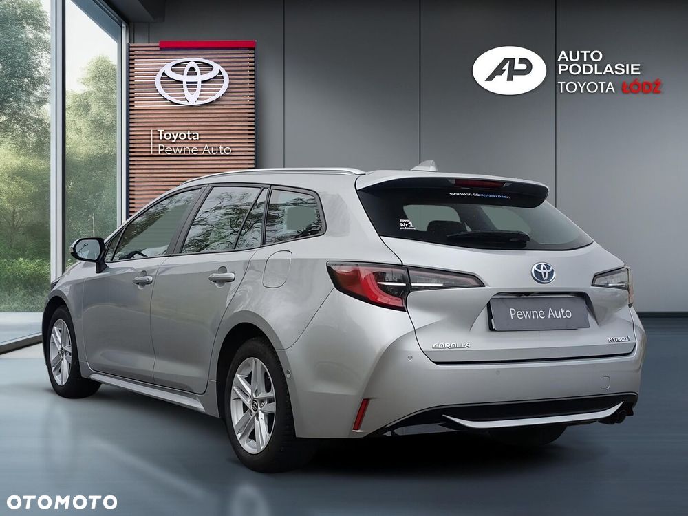 Toyota Corolla 2.0 Hybrid Comfort - 6