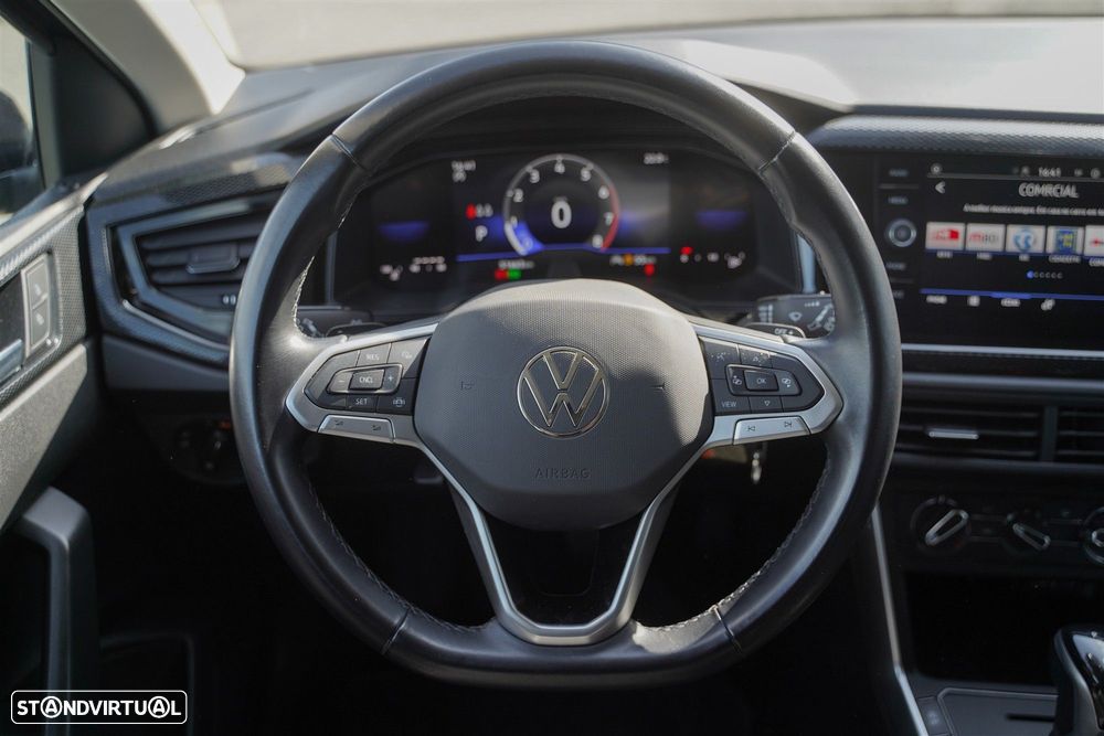 VW Polo 1.0 TSI Urban DSG - 16