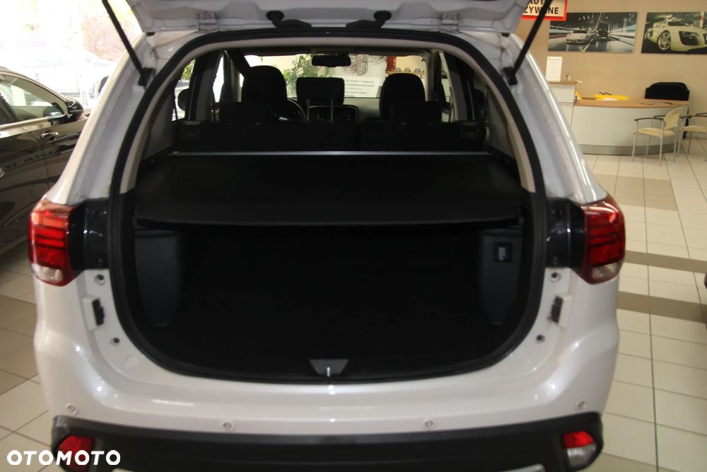 Mitsubishi Outlander 2.0 Intense 4WD CVT - 6