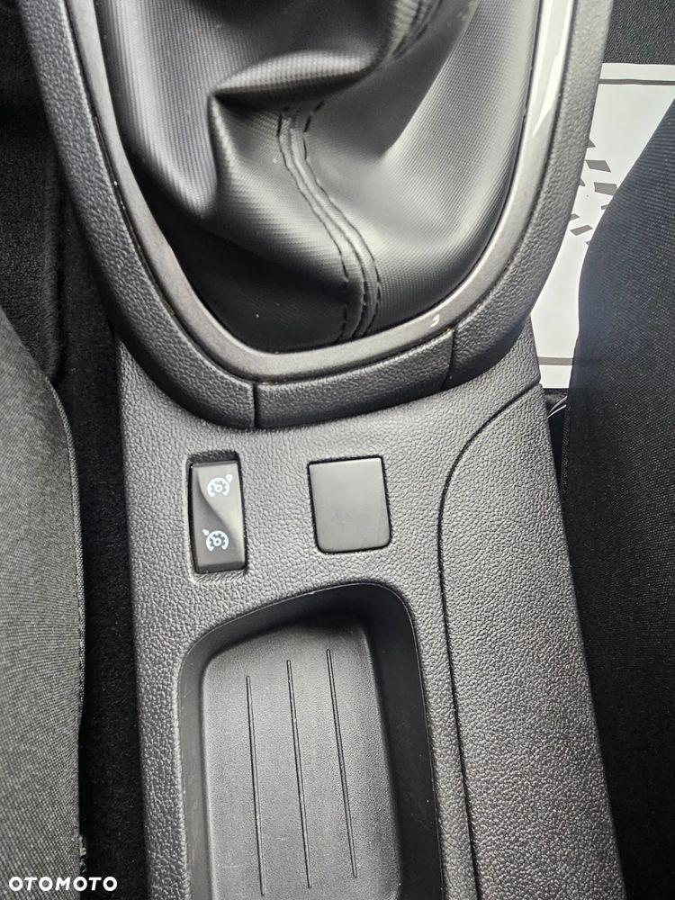 Renault Clio 1.2 16V 75 LIMITED - 17