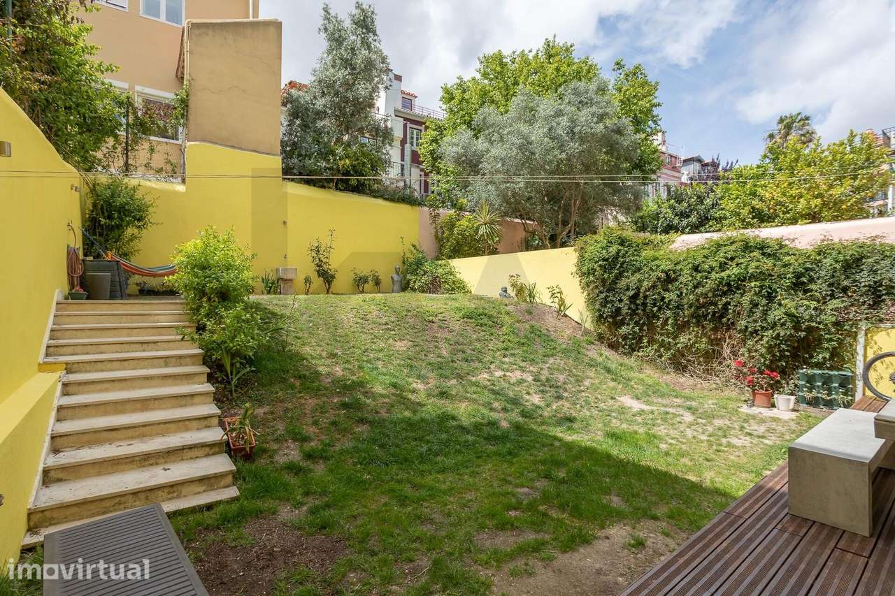 Exclusivo T3 com Jardim Privado de 130 m2 – Sossego e Centralidade no - Grande imagem: 3/52