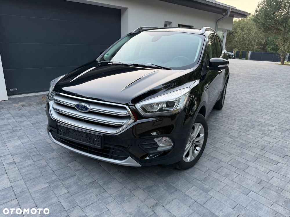 Ford Kuga 1.5 EcoBoost 2x4 Titanium - 5