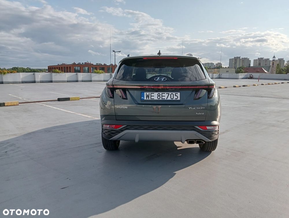 Hyundai Tucson 1.6 T-GDi HEV Executive 4WD - 4